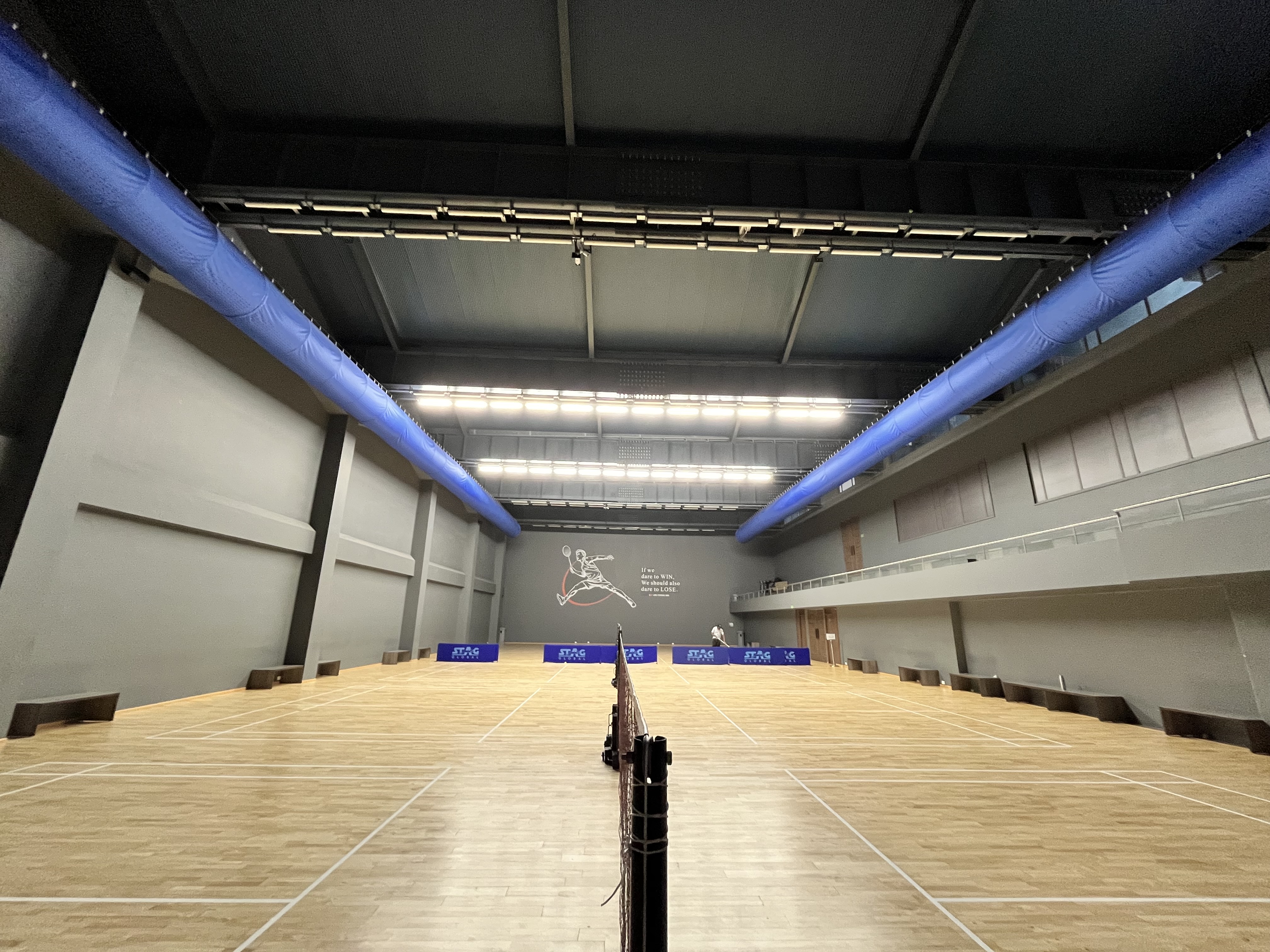 Badminton